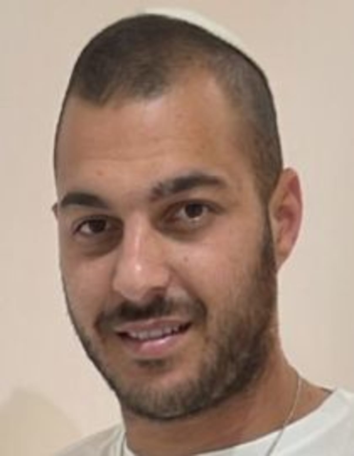 תמונת פורטרט של בעל המקצוע