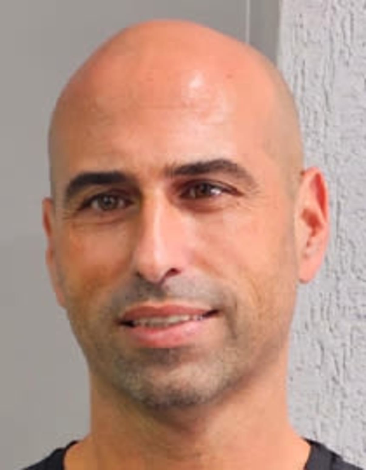 תמונת פורטרט של בעל המקצוע