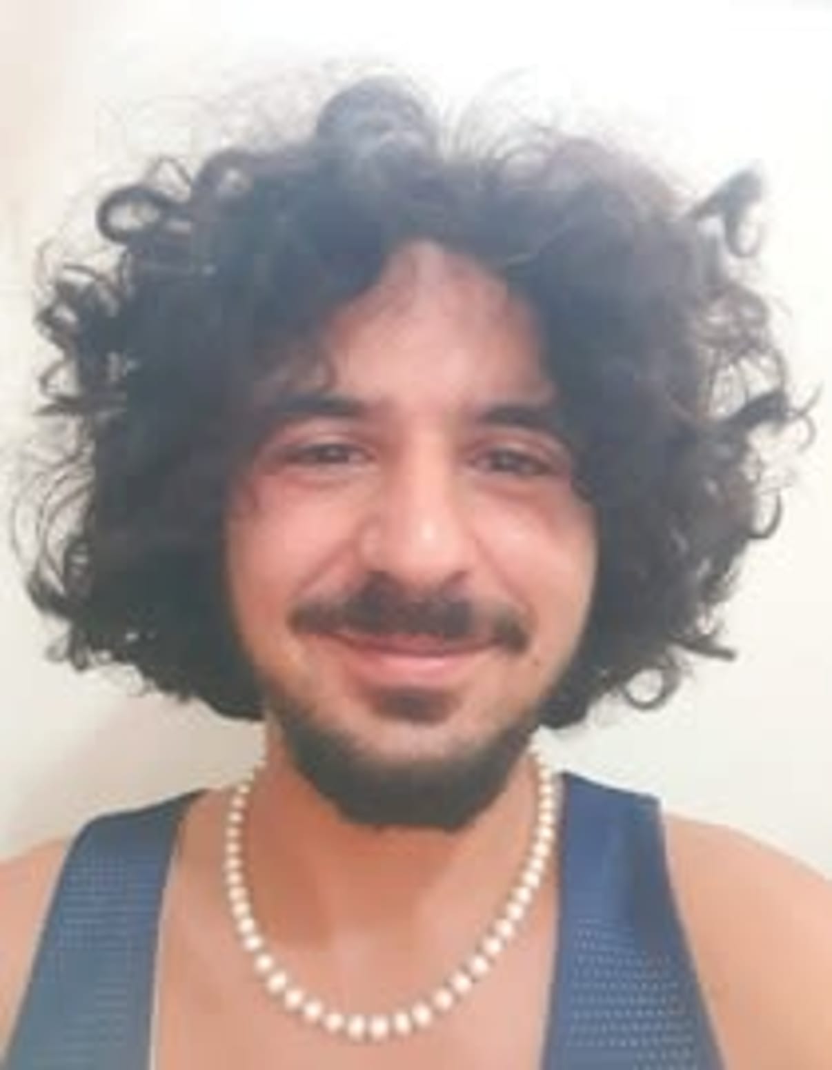 תמונת פורטרט של בעל המקצוע