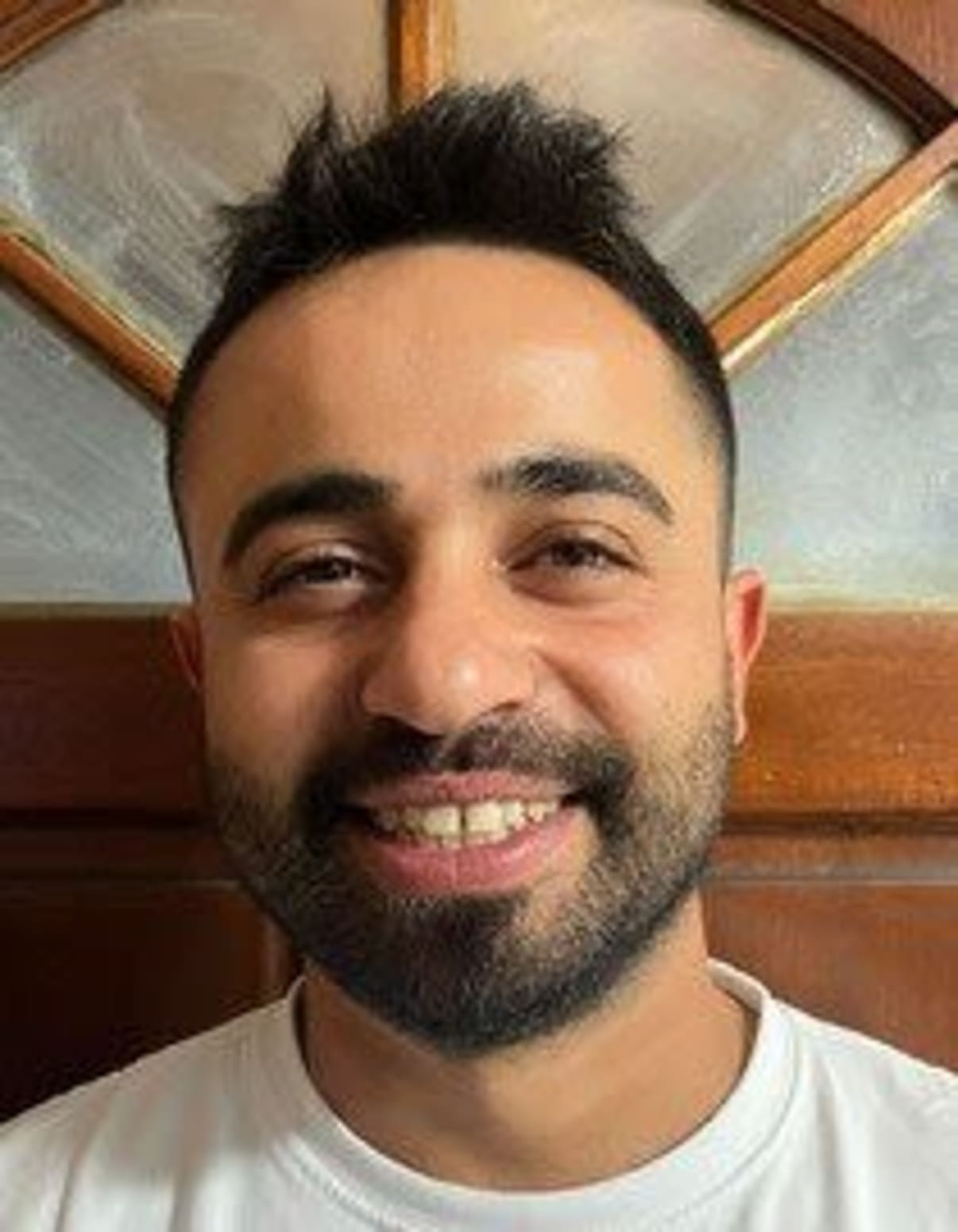 תמונת פורטרט של בעל המקצוע