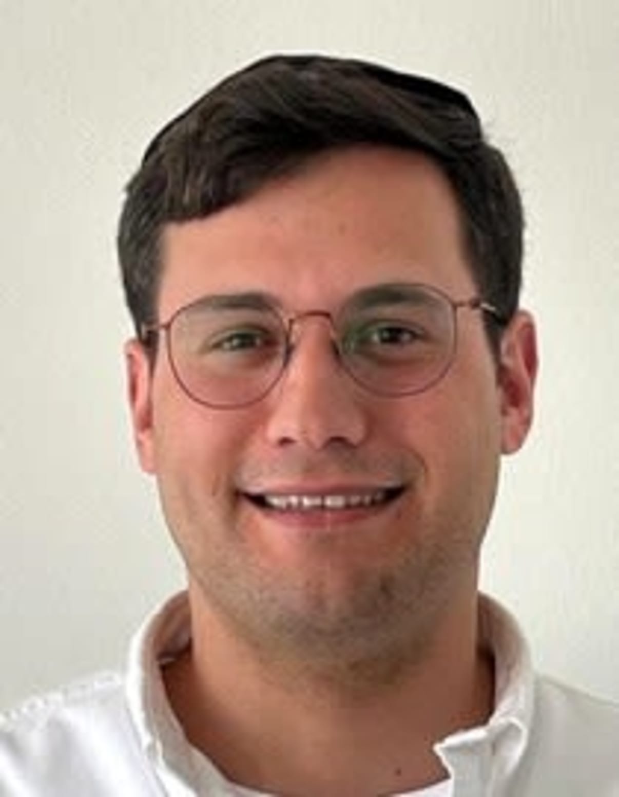 תמונת פורטרט של בעל המקצוע