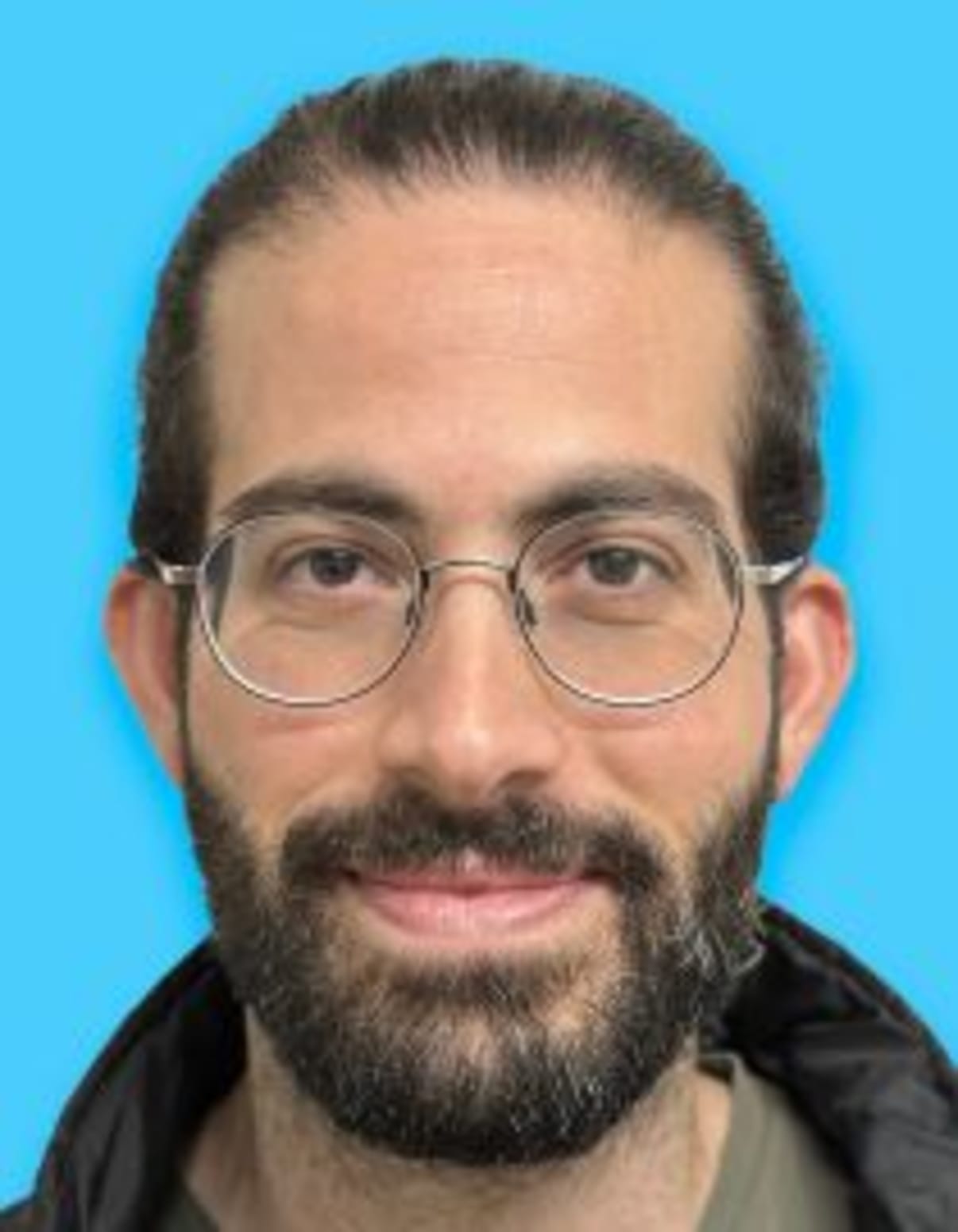 תמונת פורטרט של בעל המקצוע