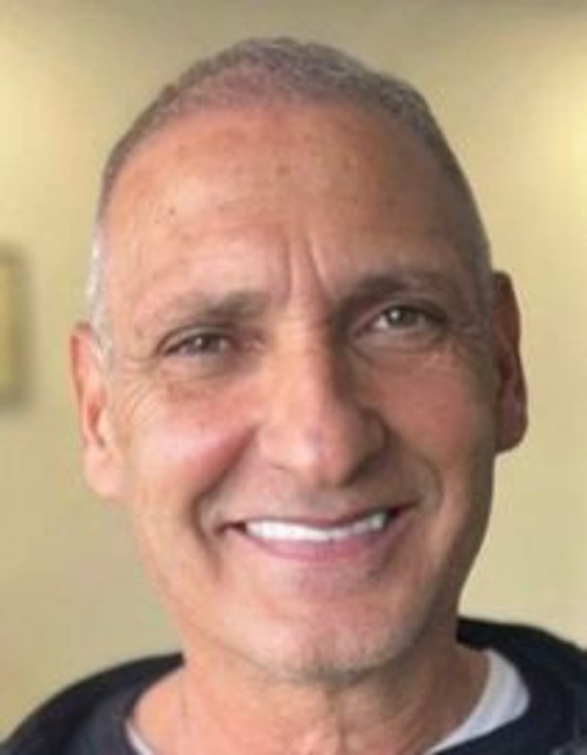 תמונת פורטרט של בעל המקצוע