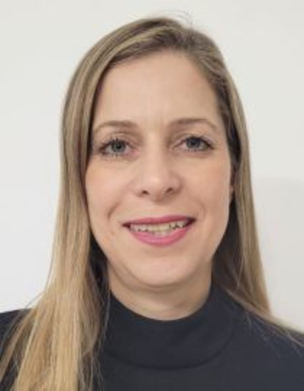 תמונת פורטרט של בעל המקצוע