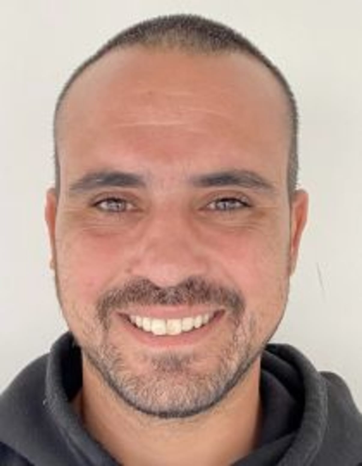 תמונת פורטרט של בעל המקצוע תמונת פורטרט של בעל המקצוע