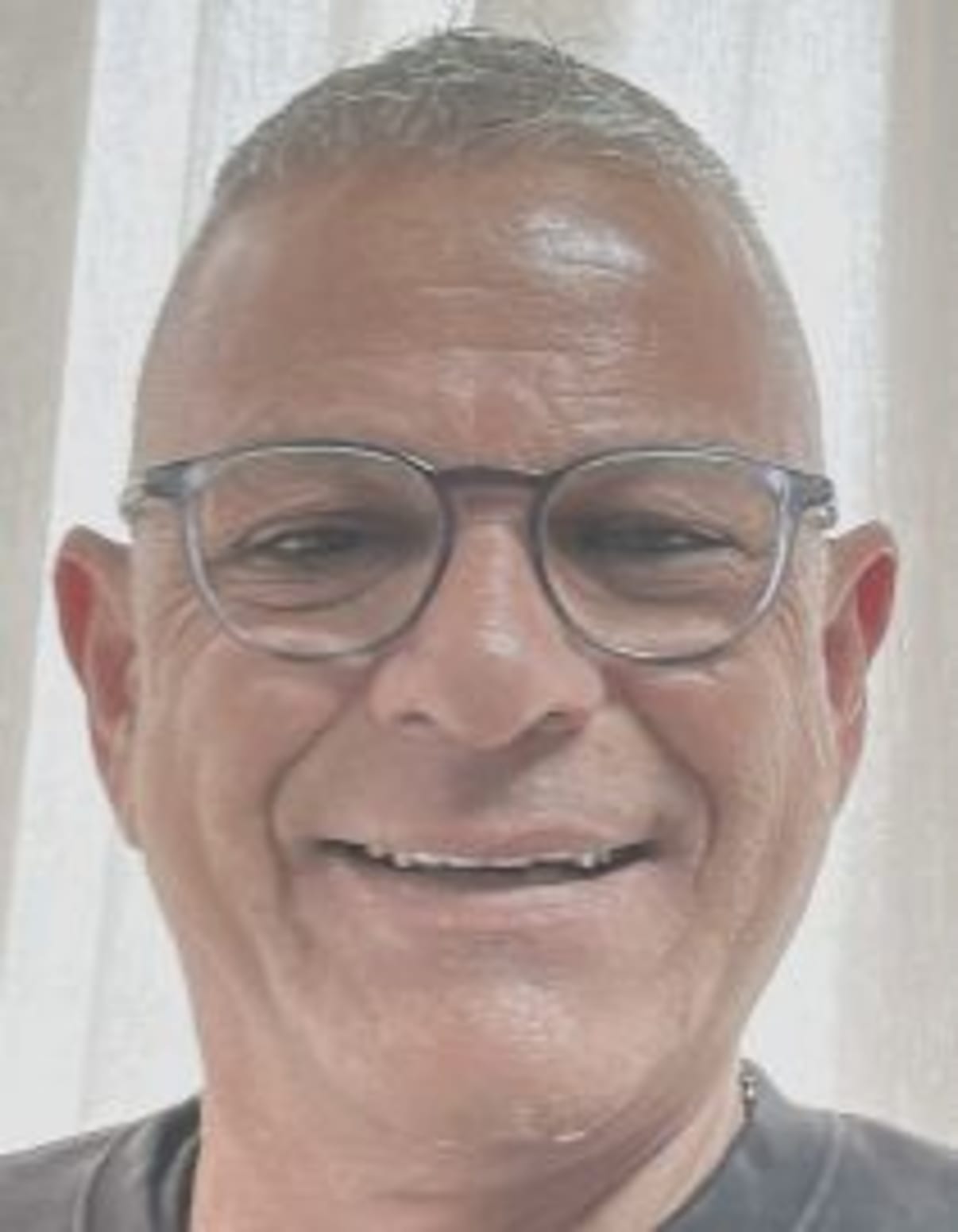 תמונת פורטרט של בעל המקצוע