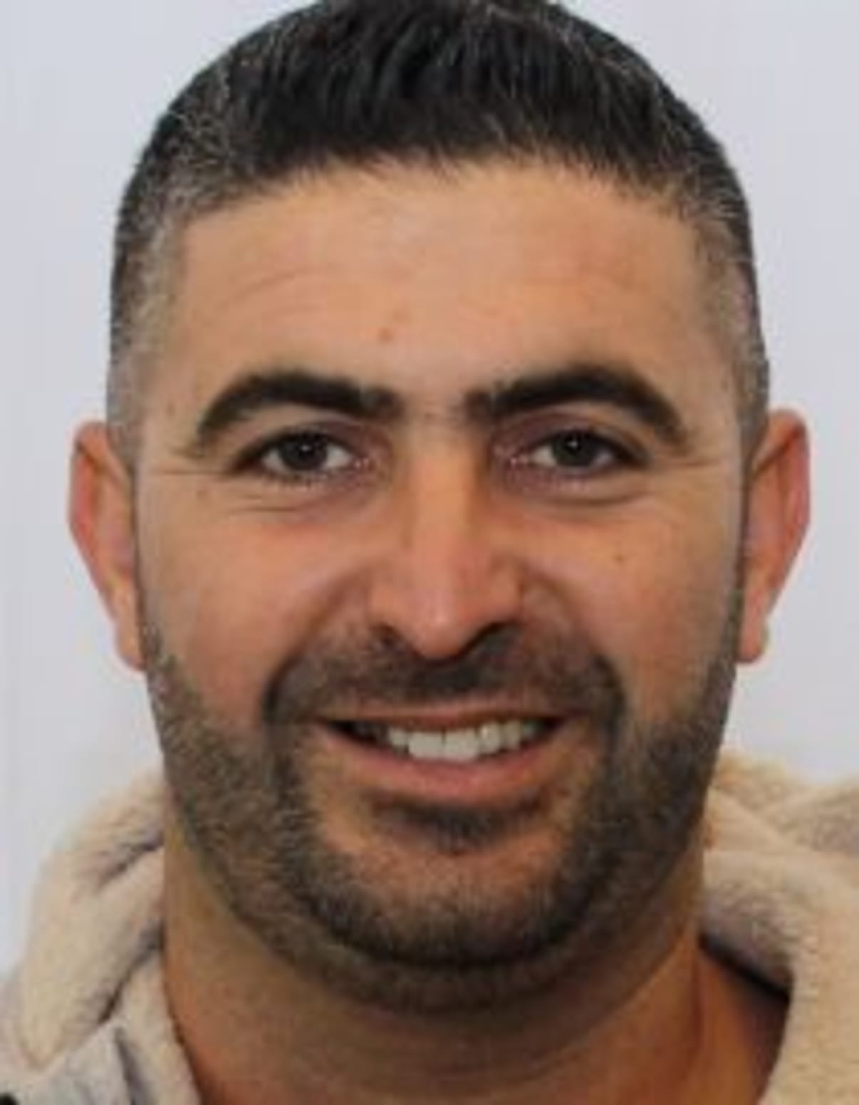 תמונת פורטרט של בעל המקצוע