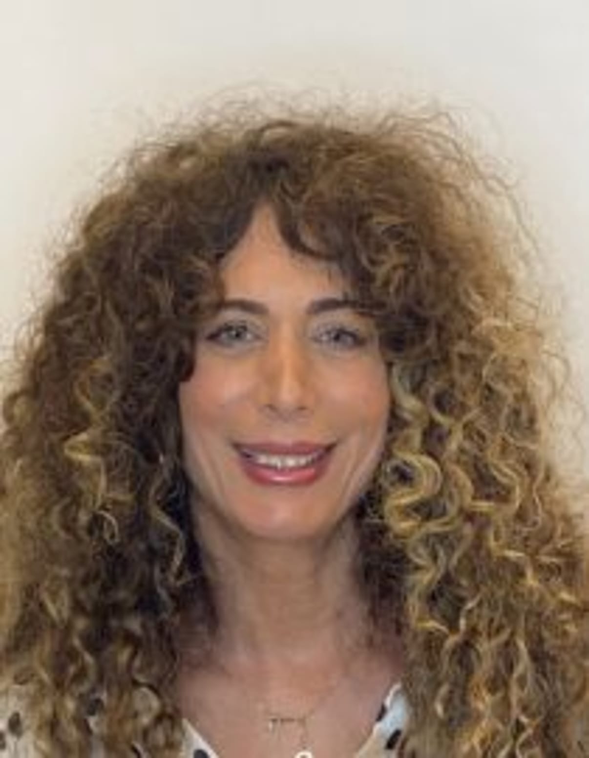 תמונת פורטרט של בעל המקצוע