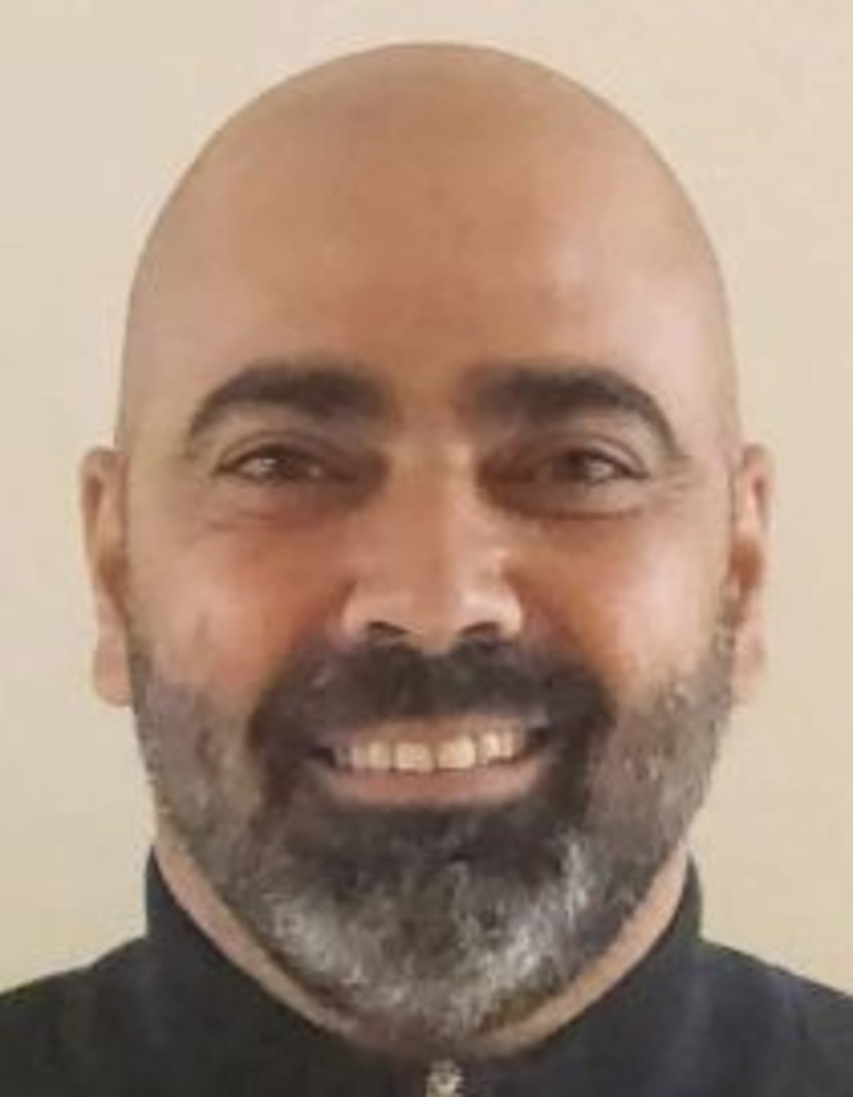 תמונת פורטרט של בעל המקצוע תמונת פורטרט של בעל המקצוע