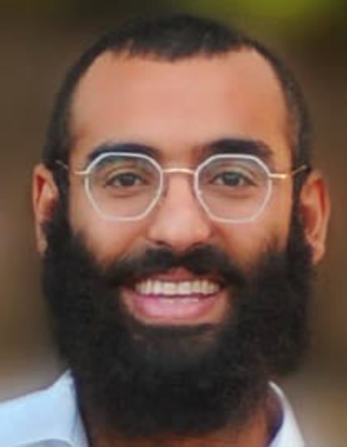 תמונת פורטרט של בעל המקצוע