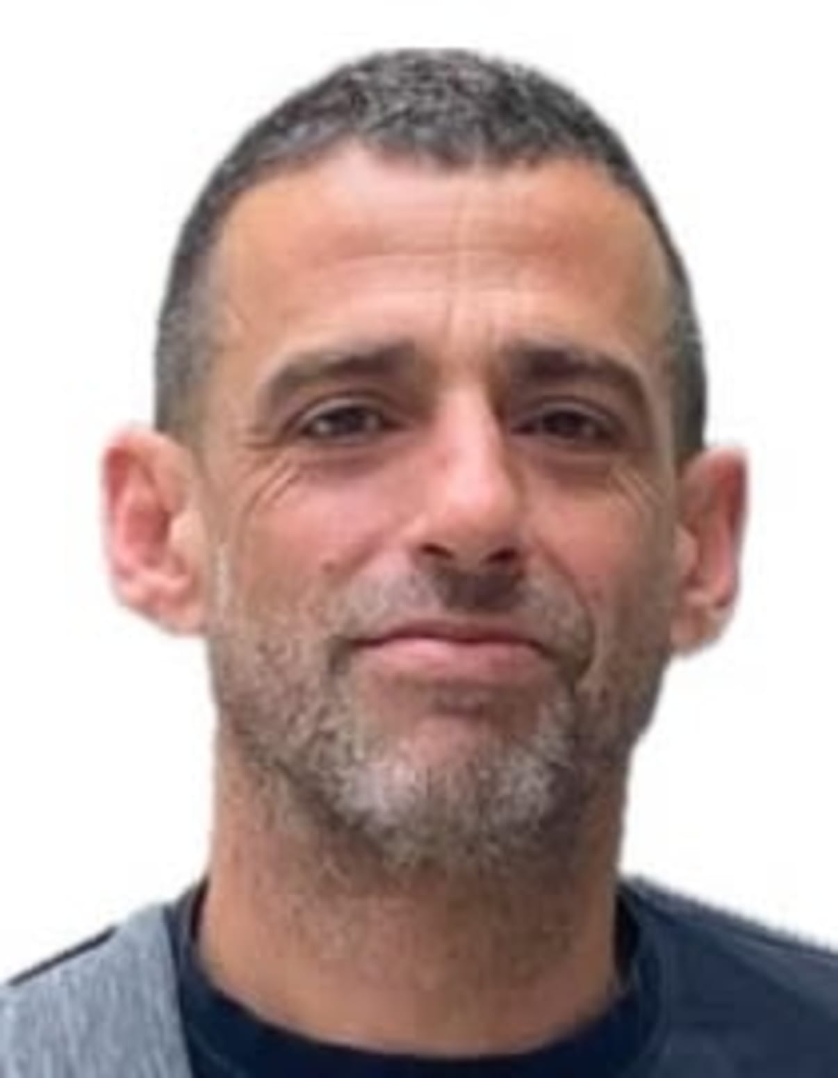 תמונת פורטרט של בעל המקצוע