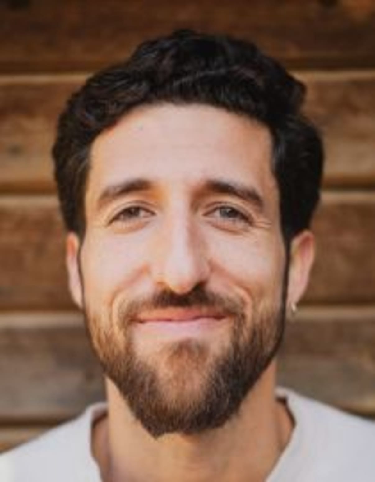 תמונת פורטרט של בעל המקצוע