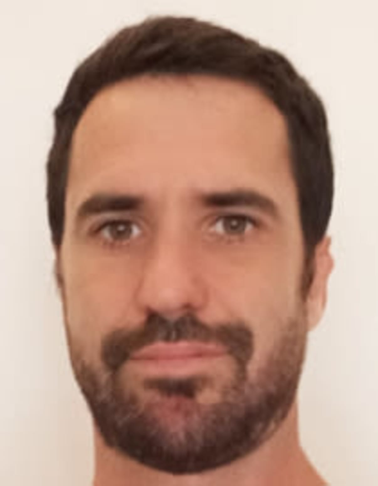 תמונת פורטרט של בעל המקצוע