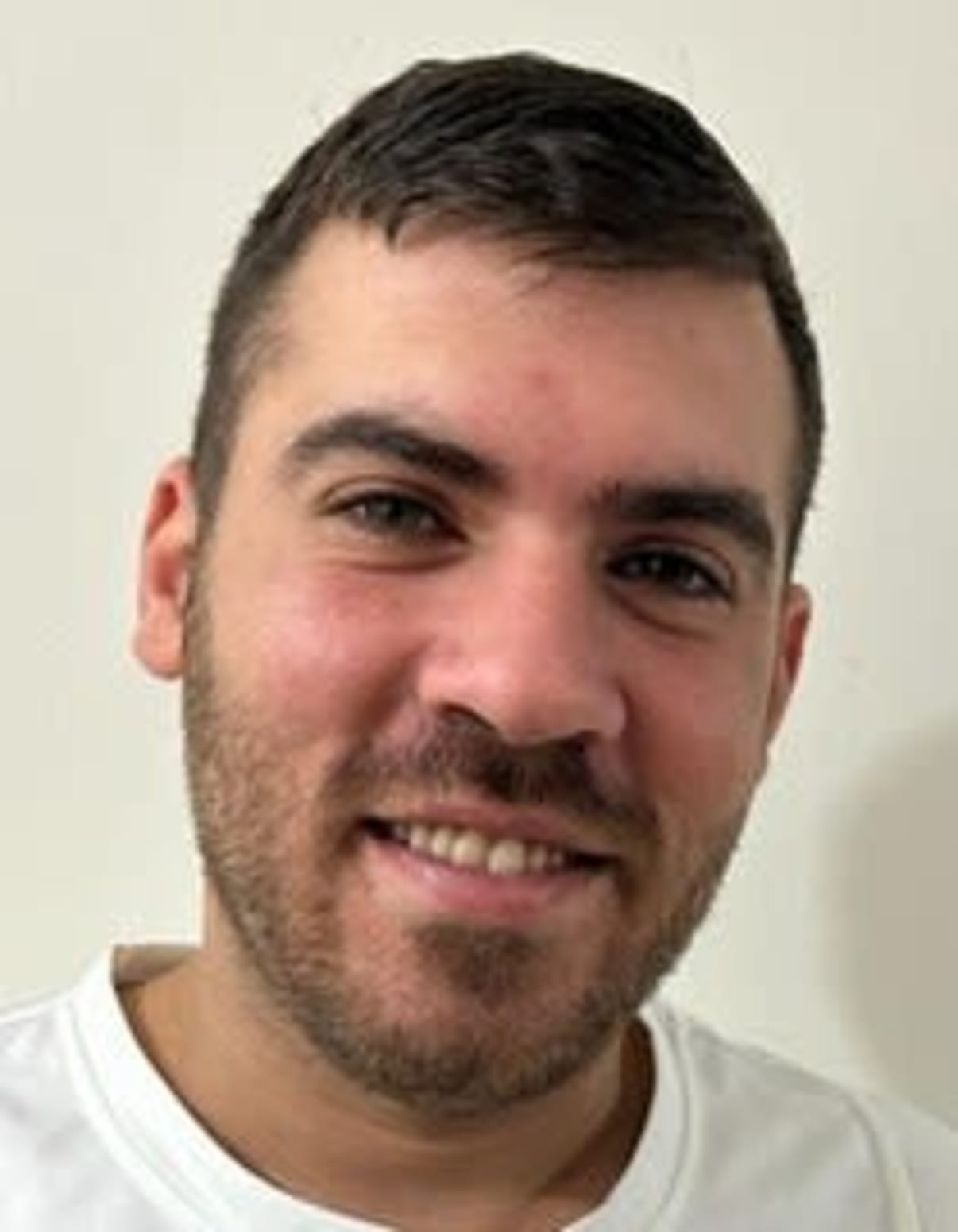 תמונת פורטרט של בעל המקצוע