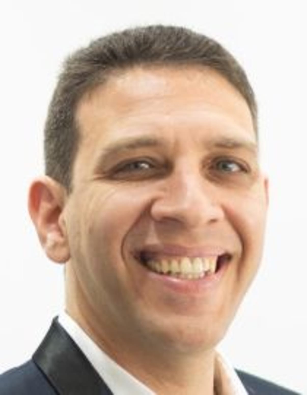 תמונת פורטרט של בעל המקצוע