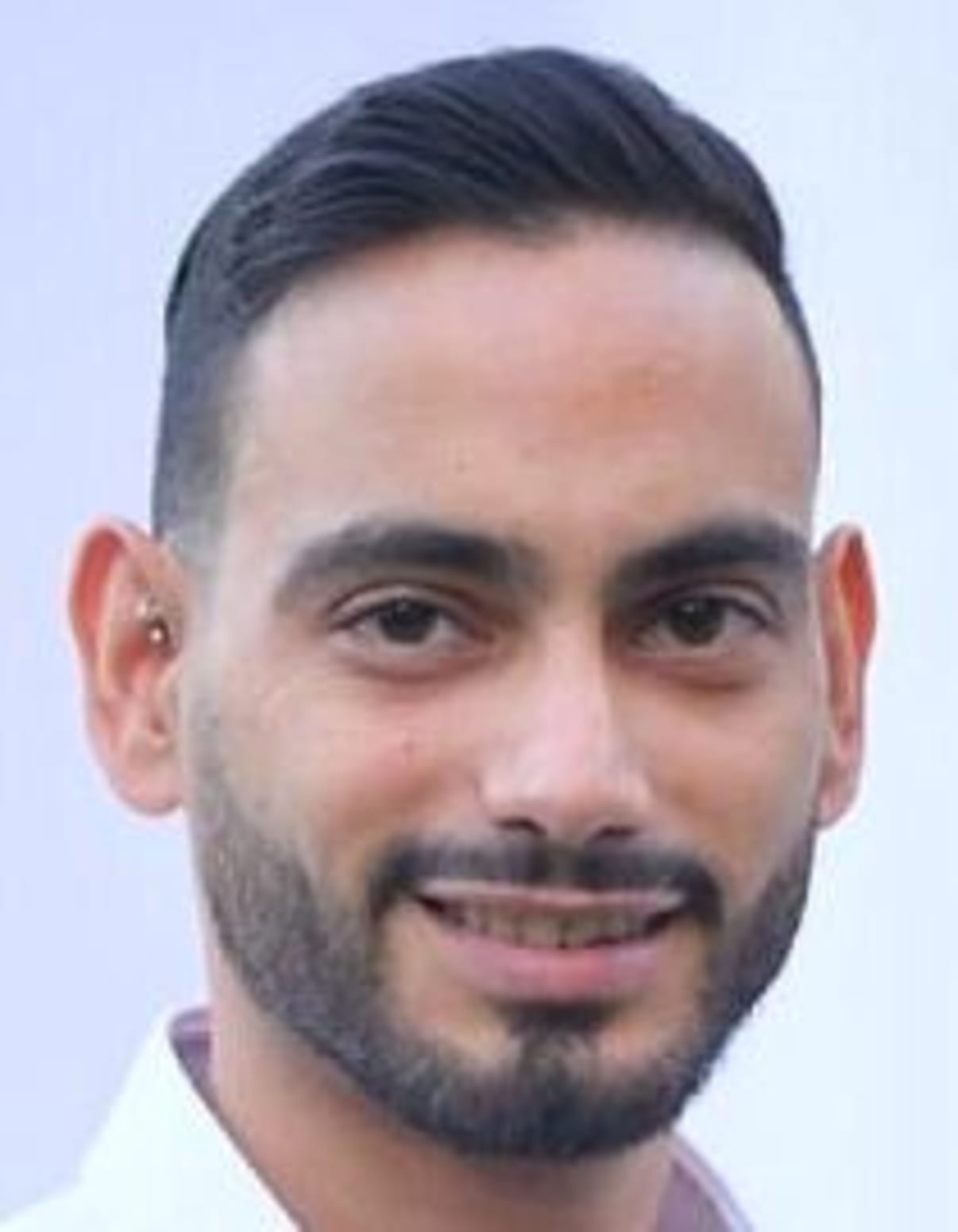 תמונת פורטרט של בעל המקצוע תמונת פורטרט של בעל המקצוע