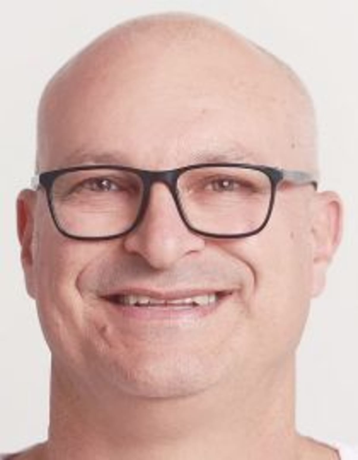 תמונת פורטרט של בעל המקצוע