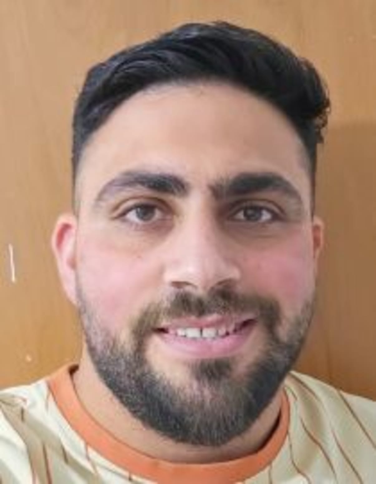 תמונת פורטרט של בעל המקצוע