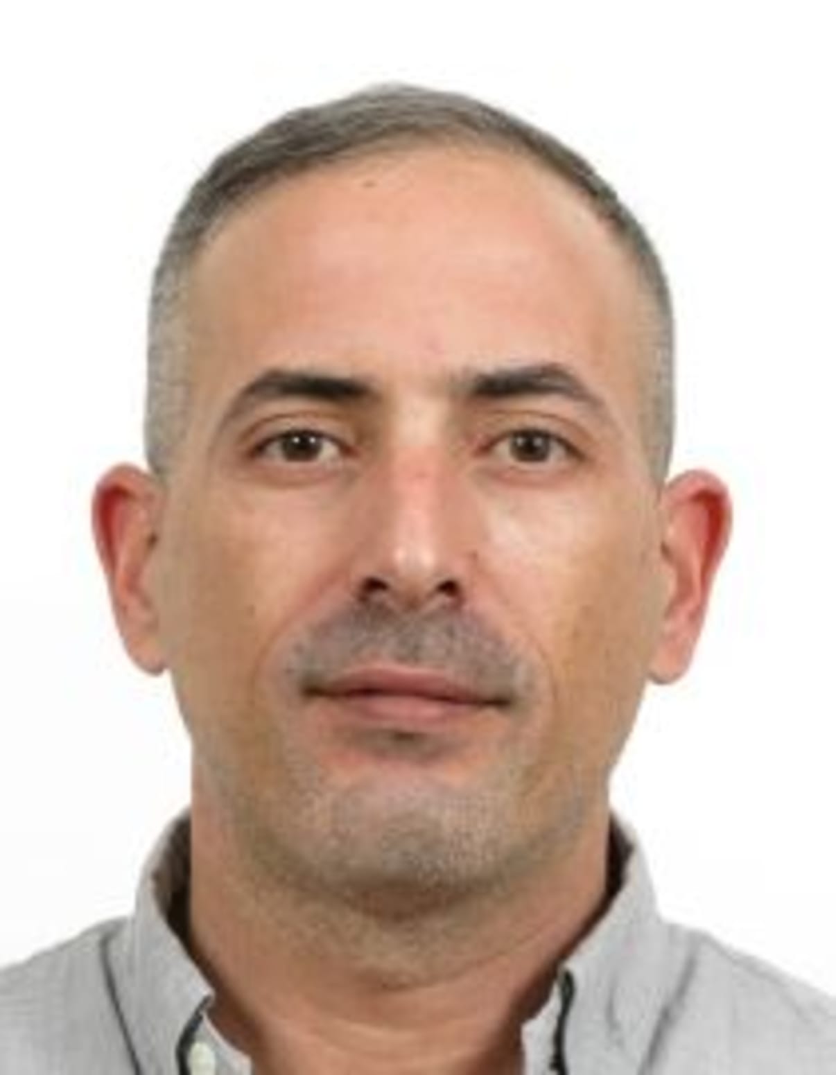 תמונת פורטרט של בעל המקצוע