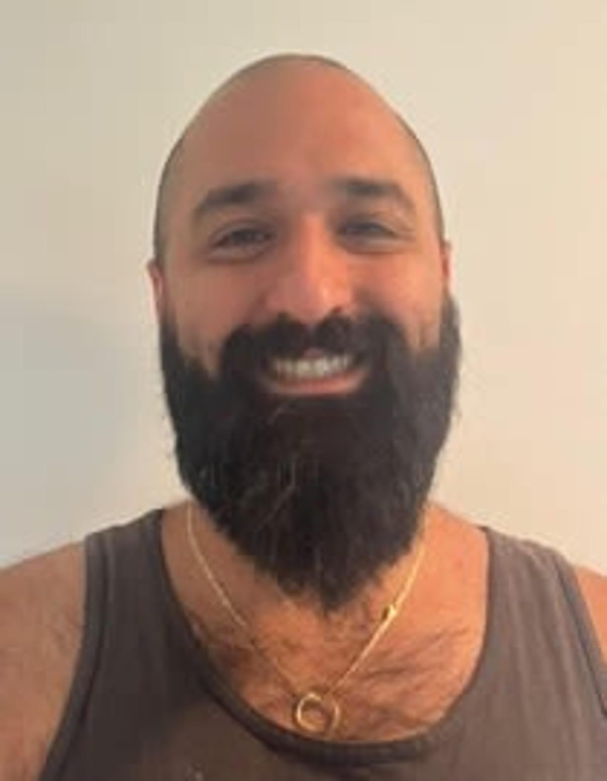 תמונת פורטרט של בעל המקצוע