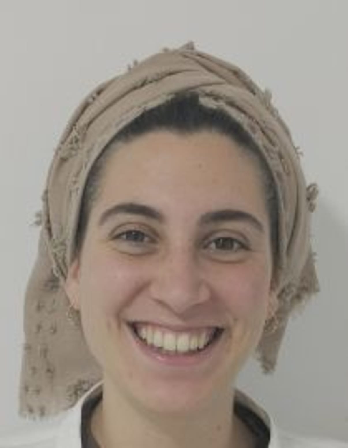 תמונת פורטרט של בעל המקצוע