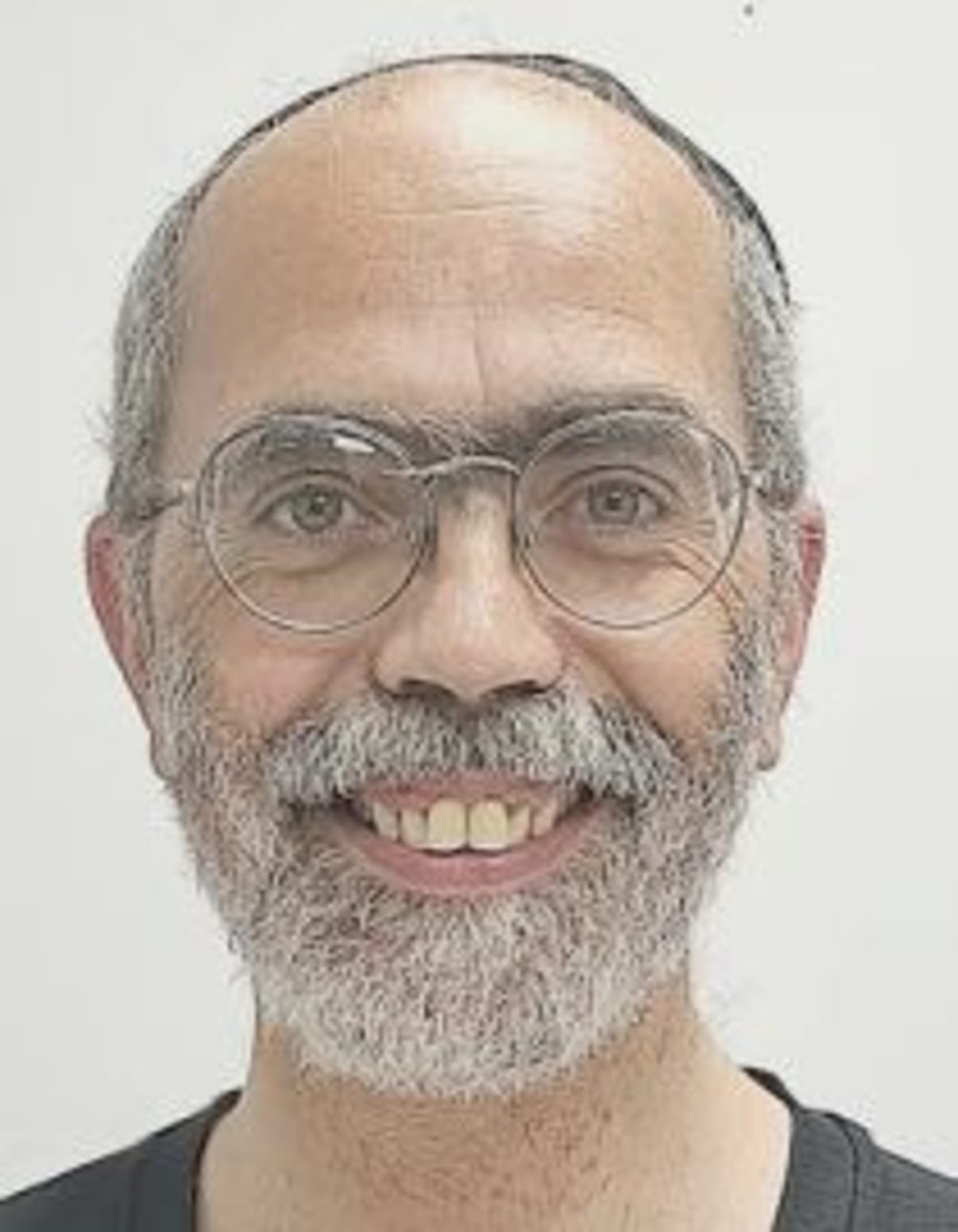 תמונת פורטרט של בעל המקצוע