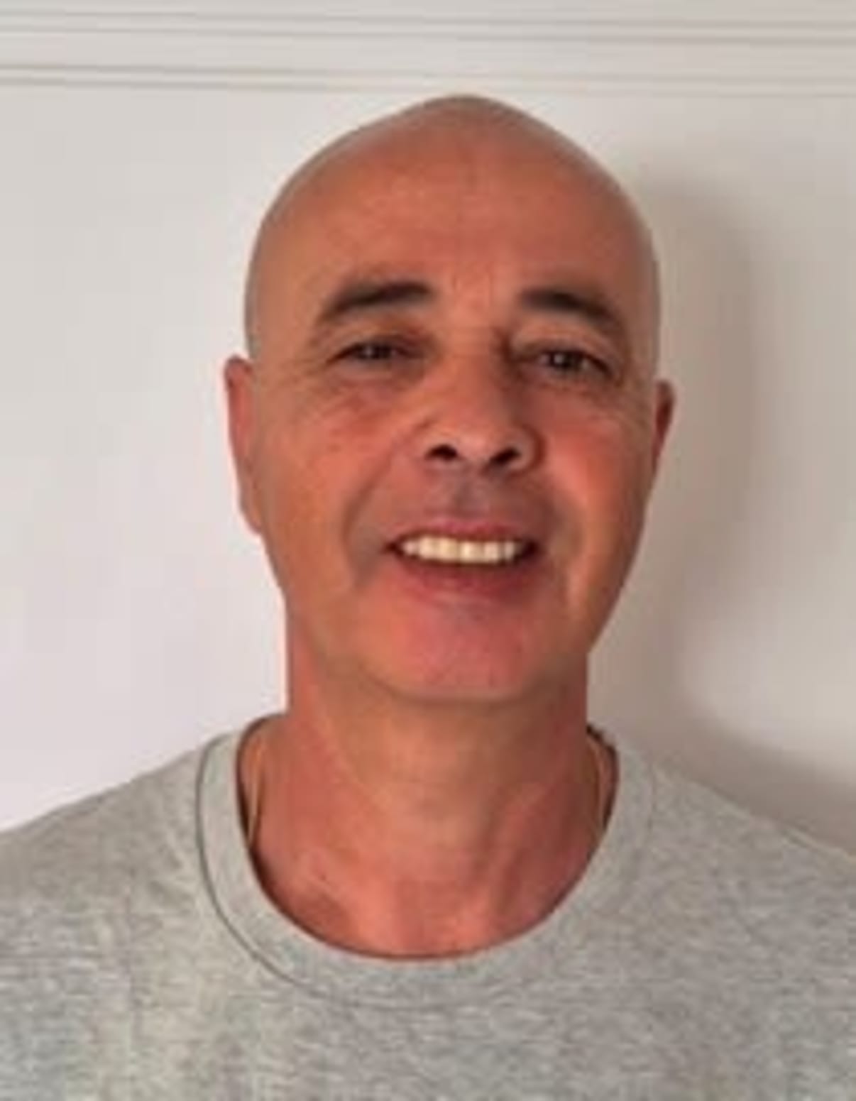 תמונת פורטרט של בעל המקצוע