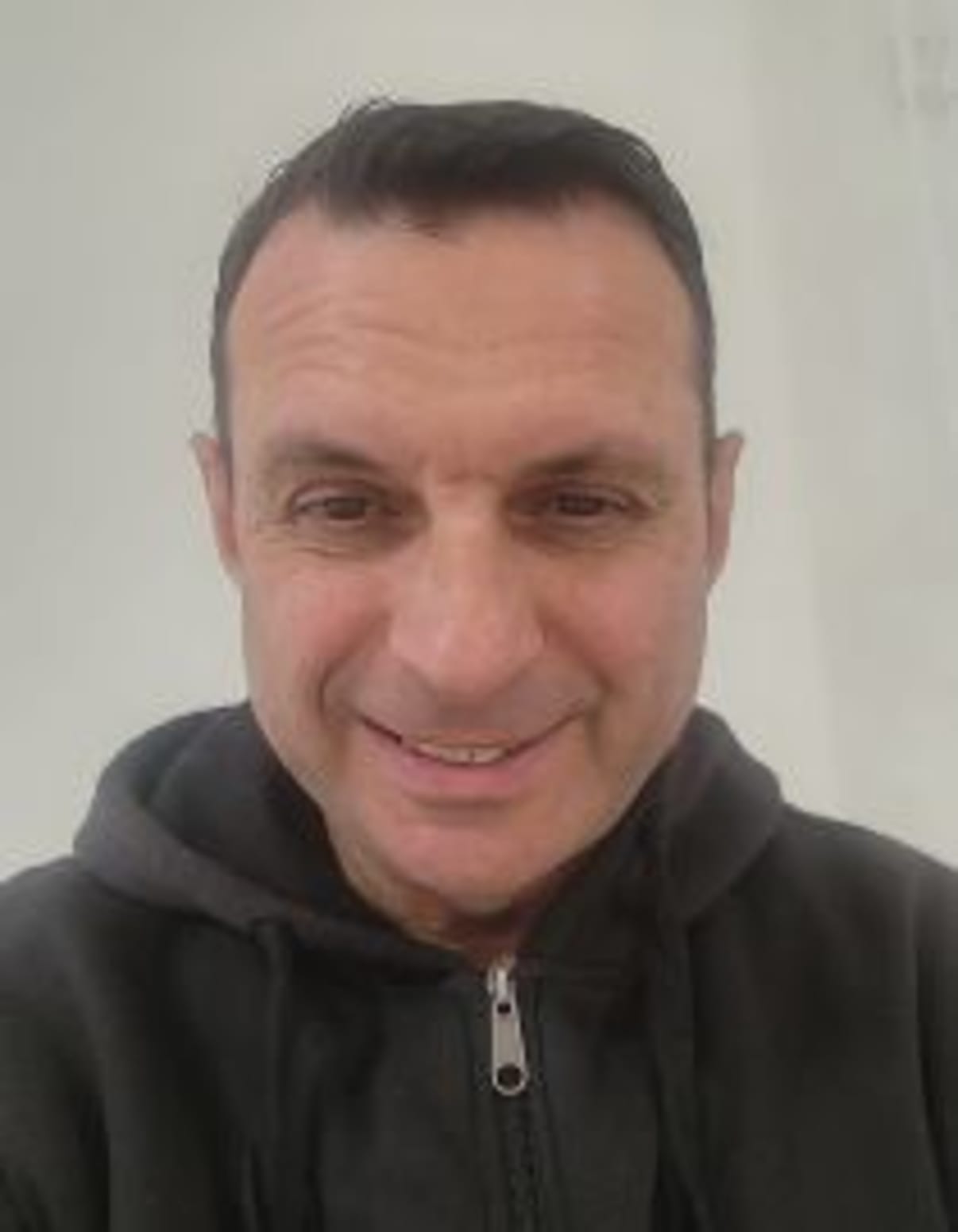 תמונת פורטרט של בעל המקצוע