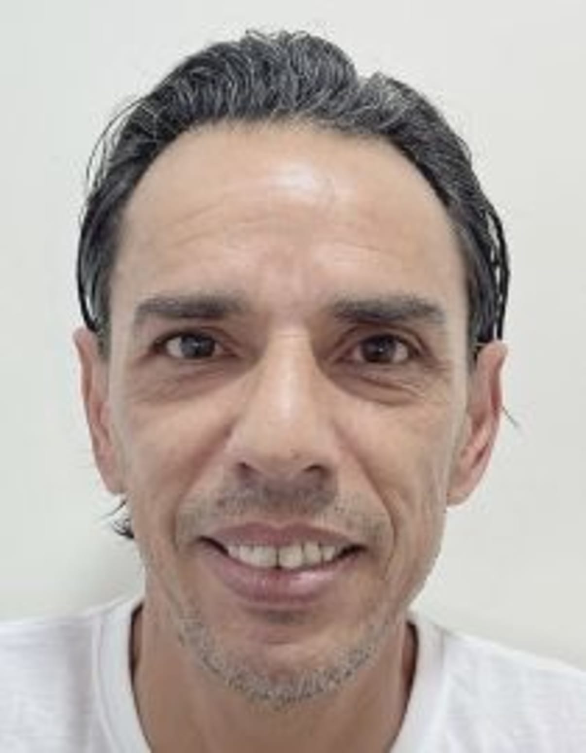 תמונת פורטרט של בעל המקצוע