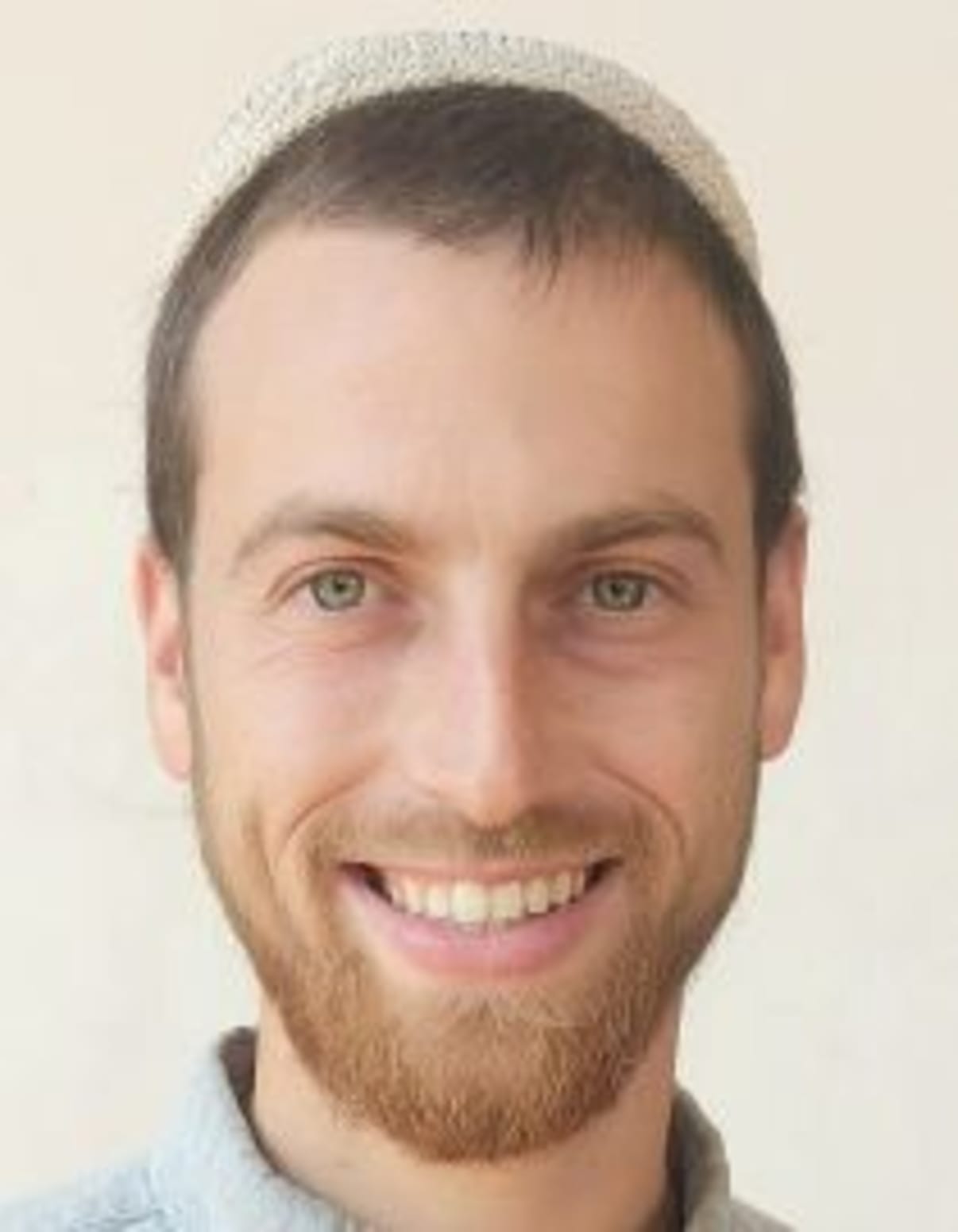 תמונת פורטרט של בעל המקצוע