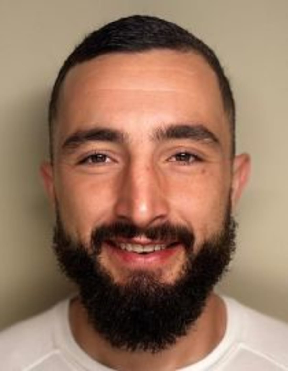 תמונת פורטרט של בעל המקצוע