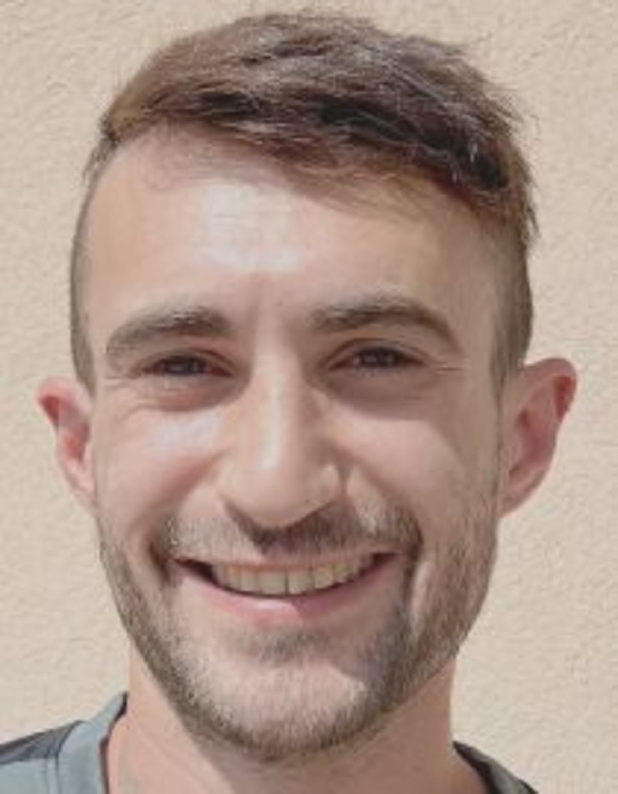 תמונת פורטרט של בעל המקצוע