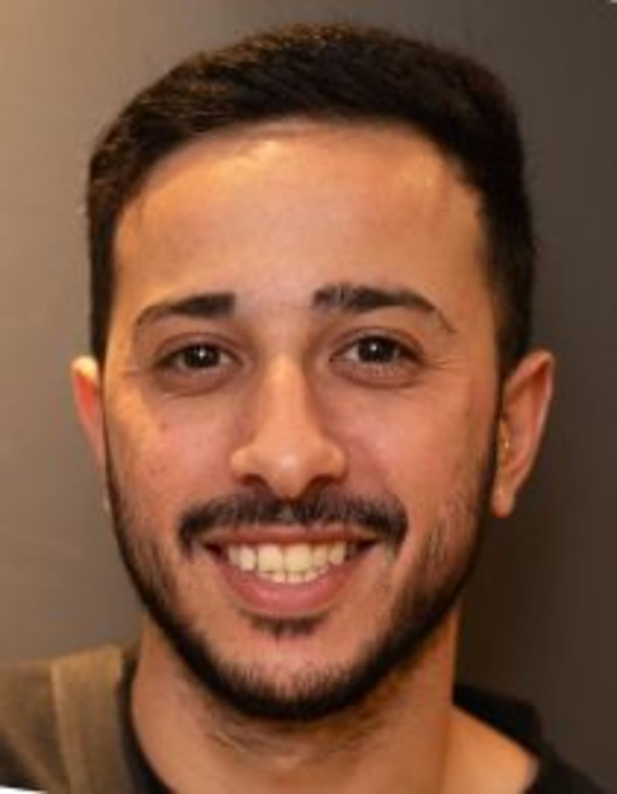 תמונת פורטרט של בעל המקצוע