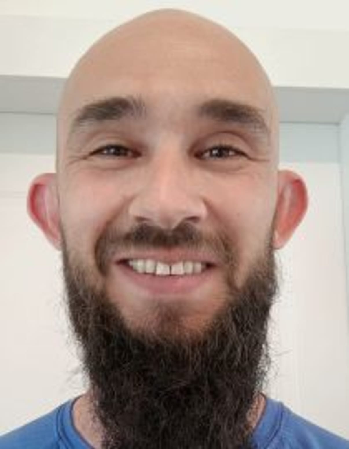 תמונת פורטרט של בעל המקצוע