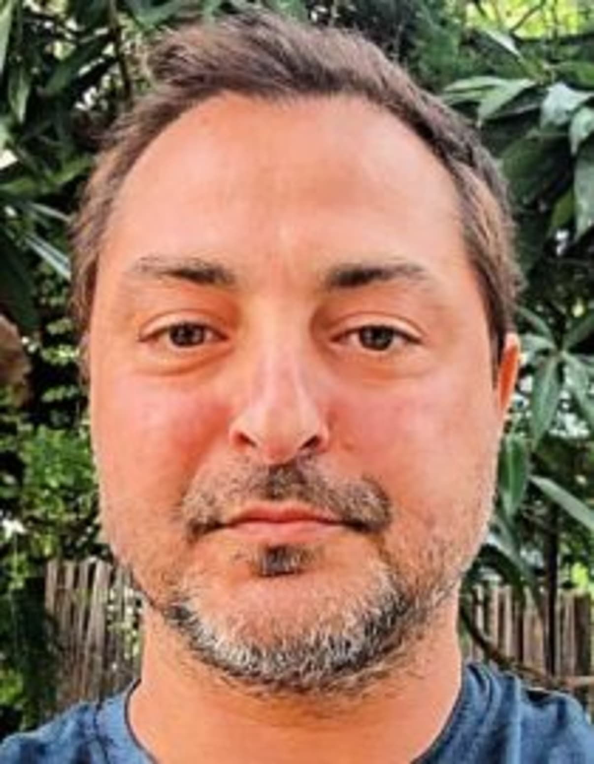 תמונת פורטרט של בעל המקצוע