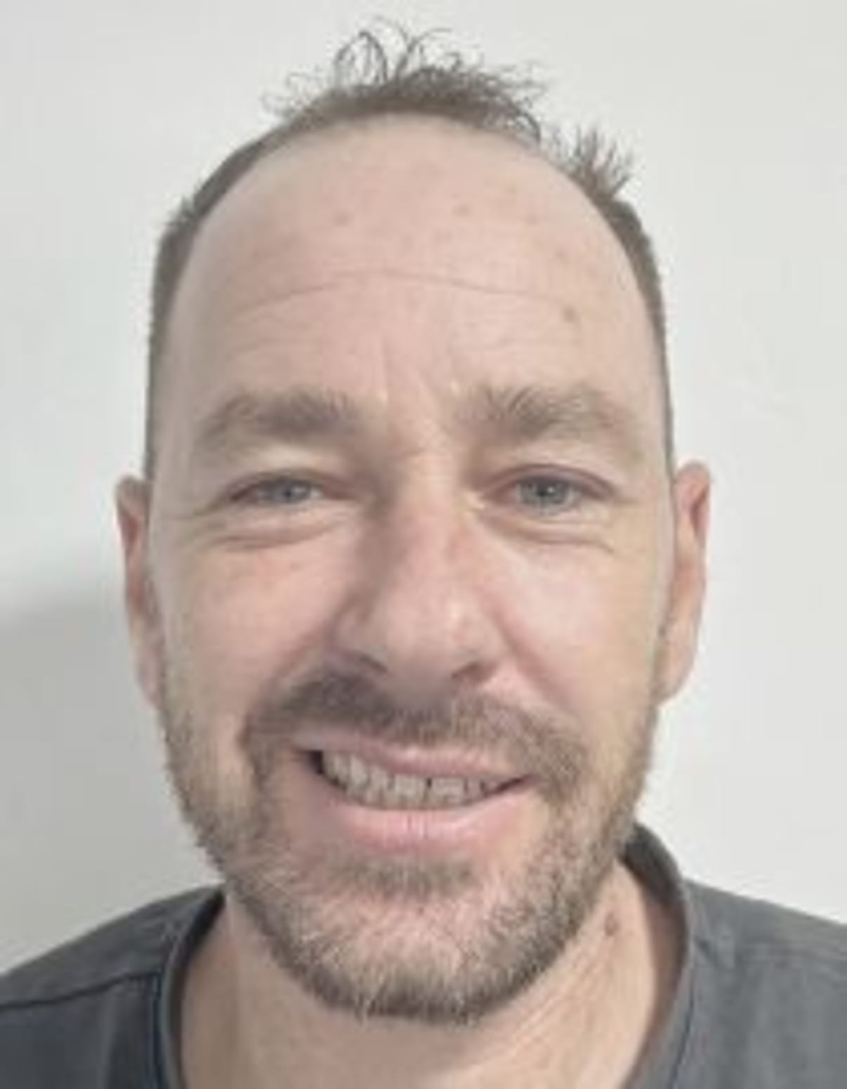 תמונת פורטרט של בעל המקצוע תמונת פורטרט של בעל המקצוע