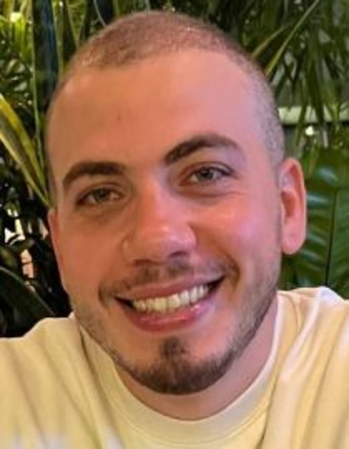 תמונת פורטרט של בעל המקצוע