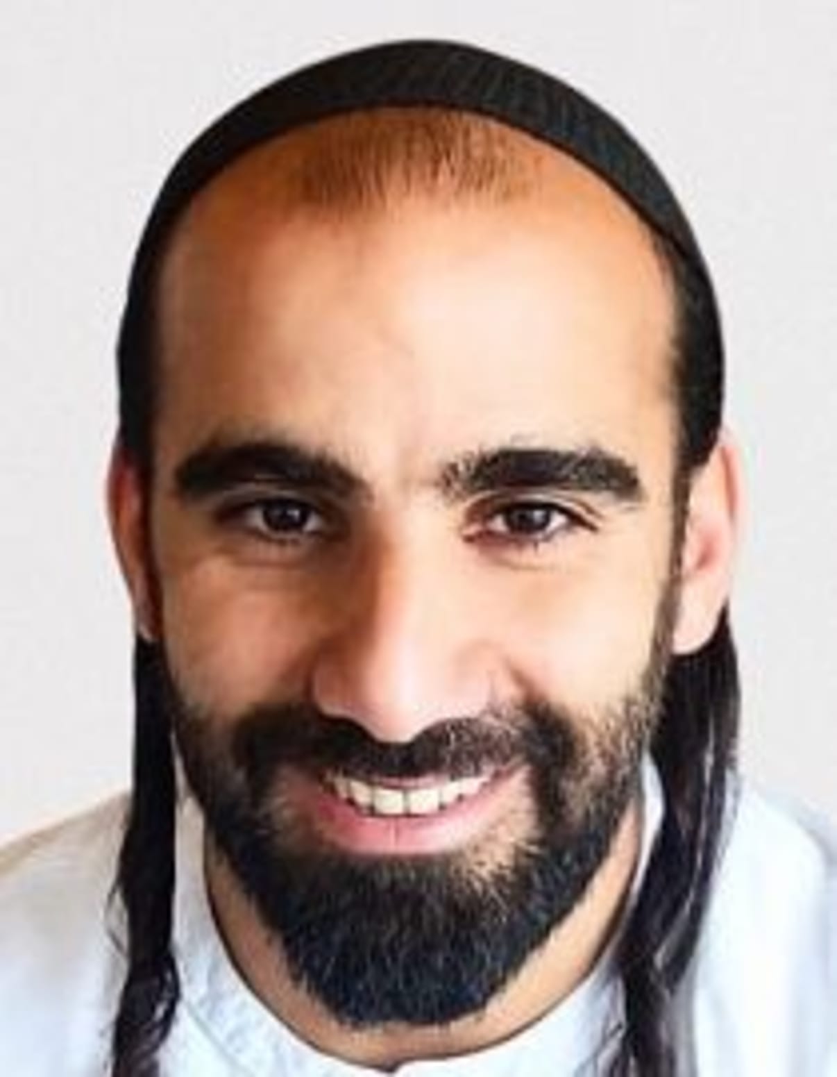 תמונת פורטרט של בעל המקצוע