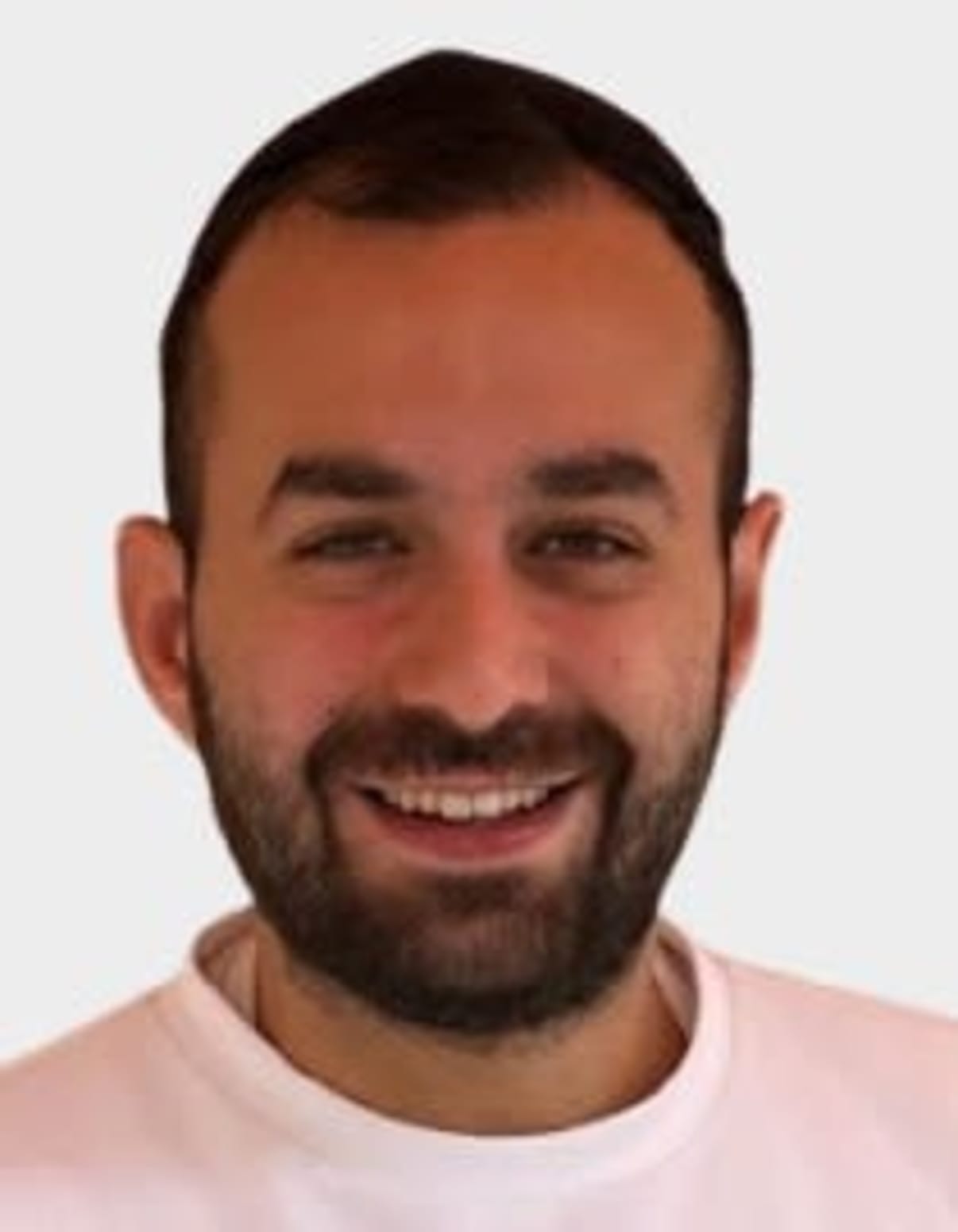 תמונת פורטרט של בעל המקצוע