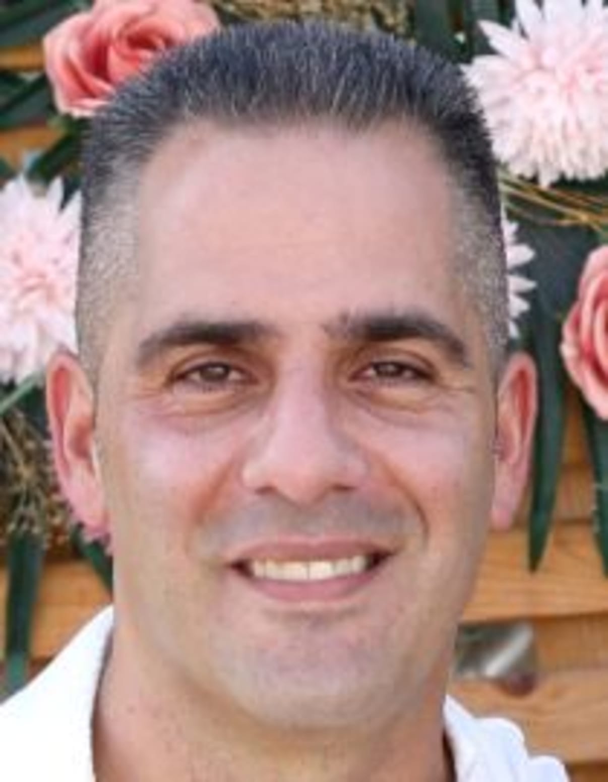 תמונת פורטרט של בעל המקצוע