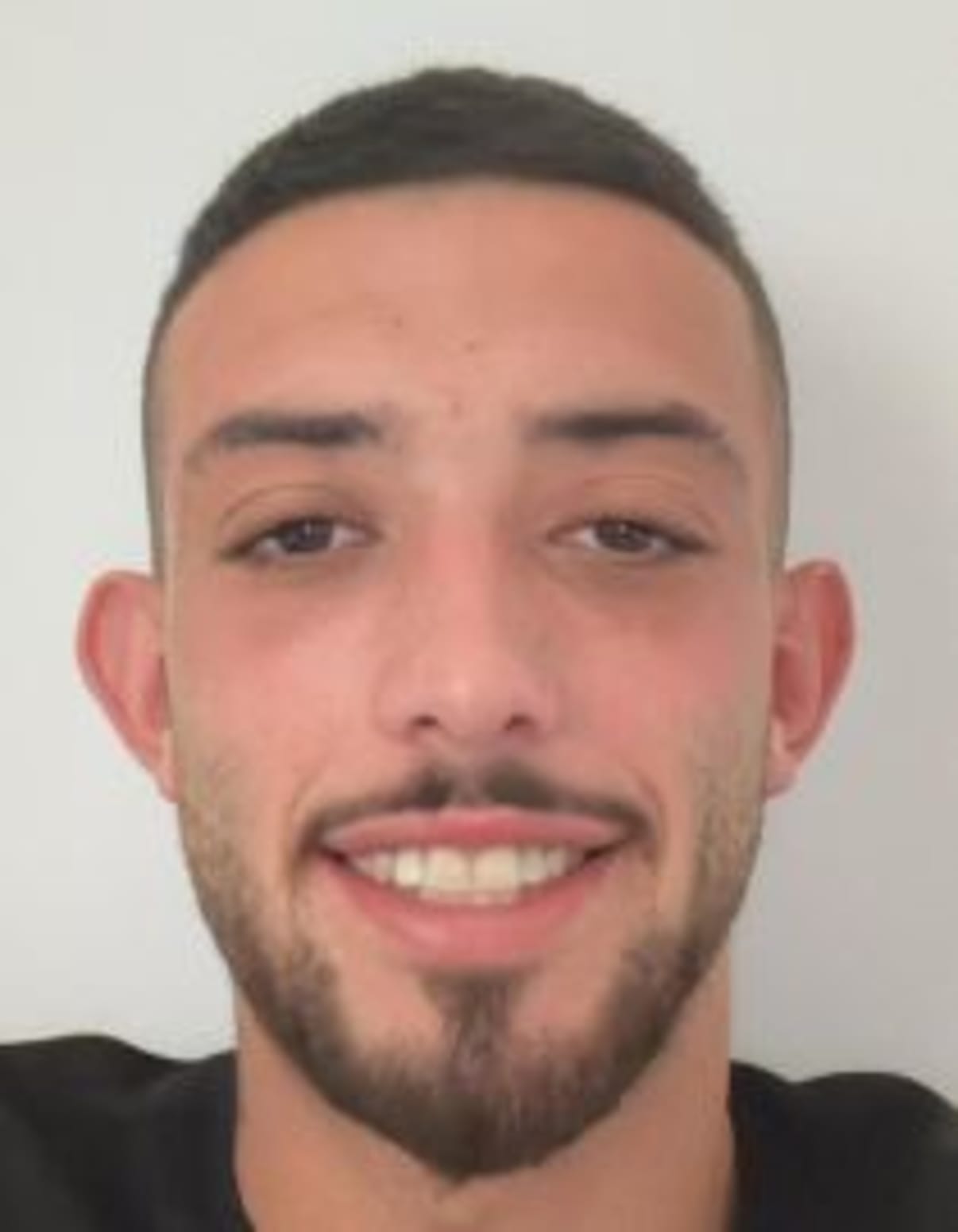 תמונת פורטרט של בעל המקצוע