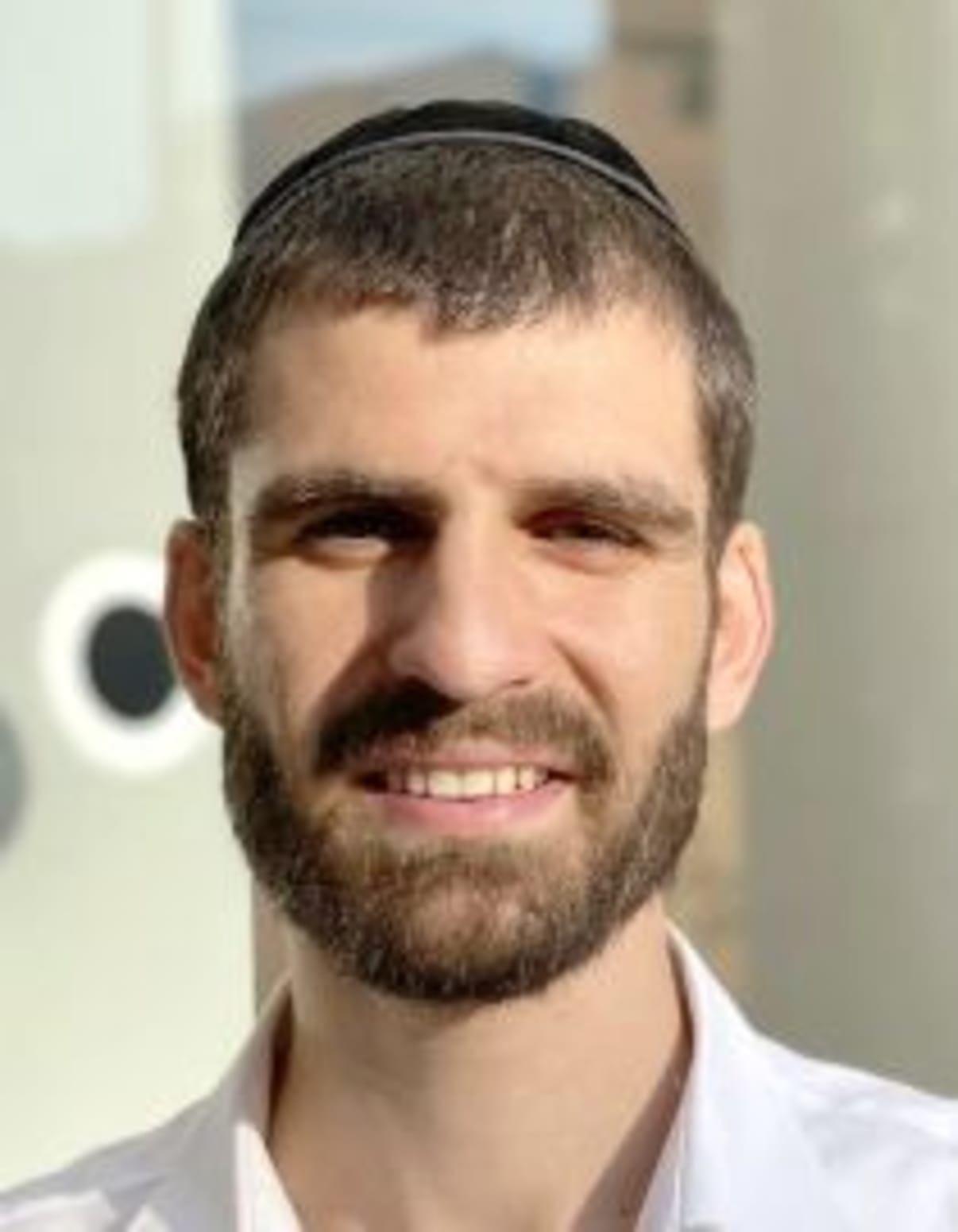 תמונת פורטרט של בעל המקצוע