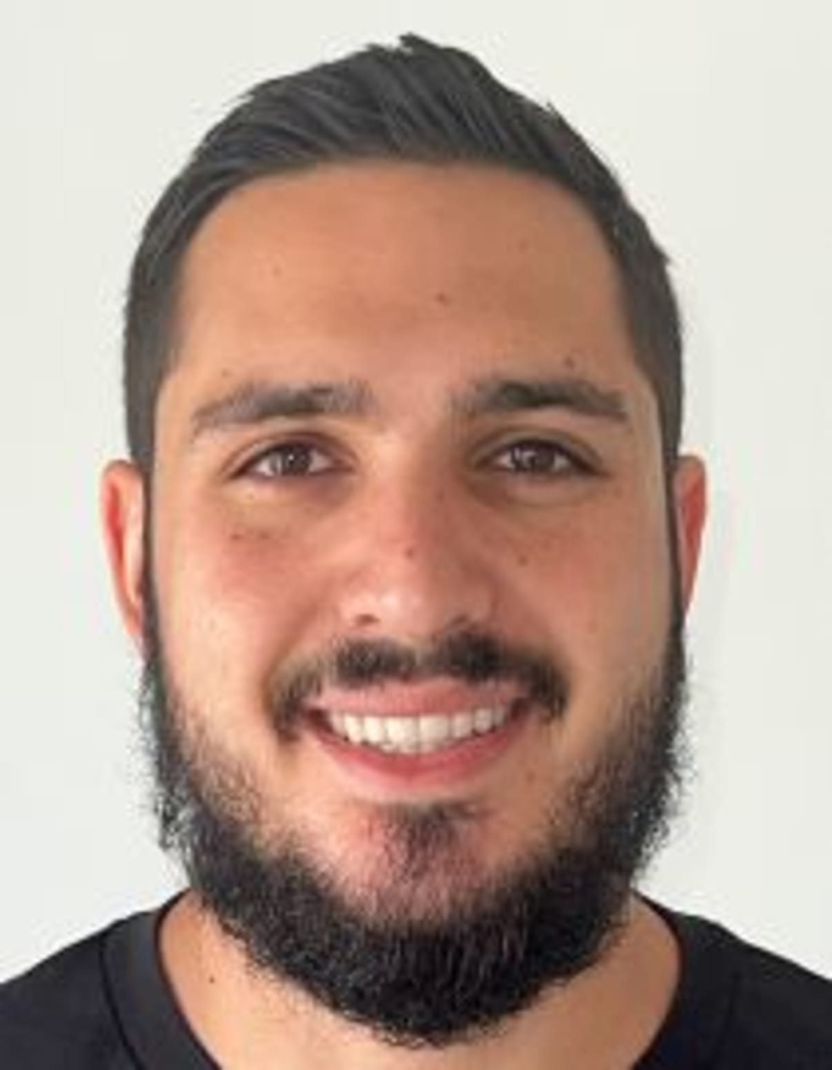 תמונת פורטרט של בעל המקצוע