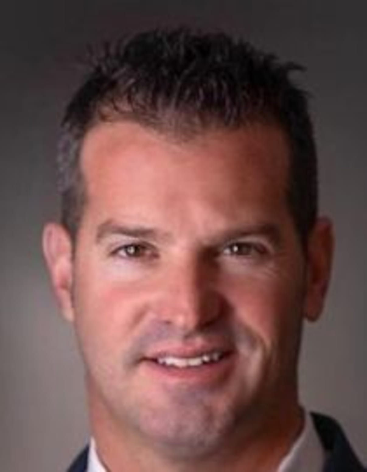 תמונת פורטרט של בעל המקצוע