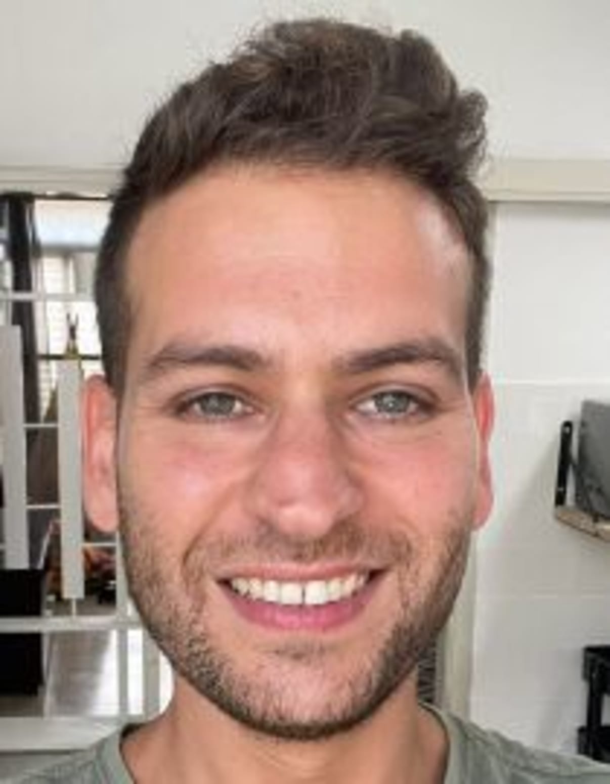 תמונת פורטרט של בעל המקצוע