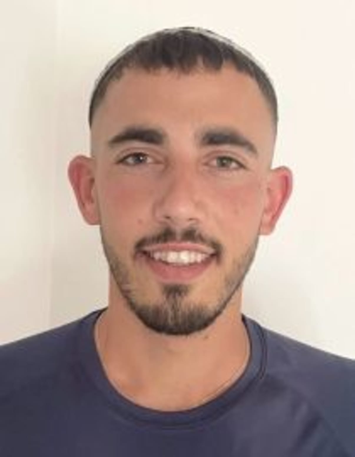 תמונת פורטרט של בעל המקצוע