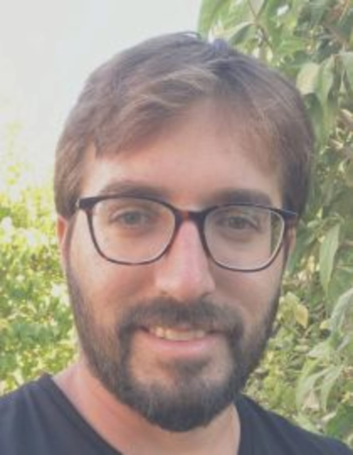 תמונת פורטרט של בעל המקצוע