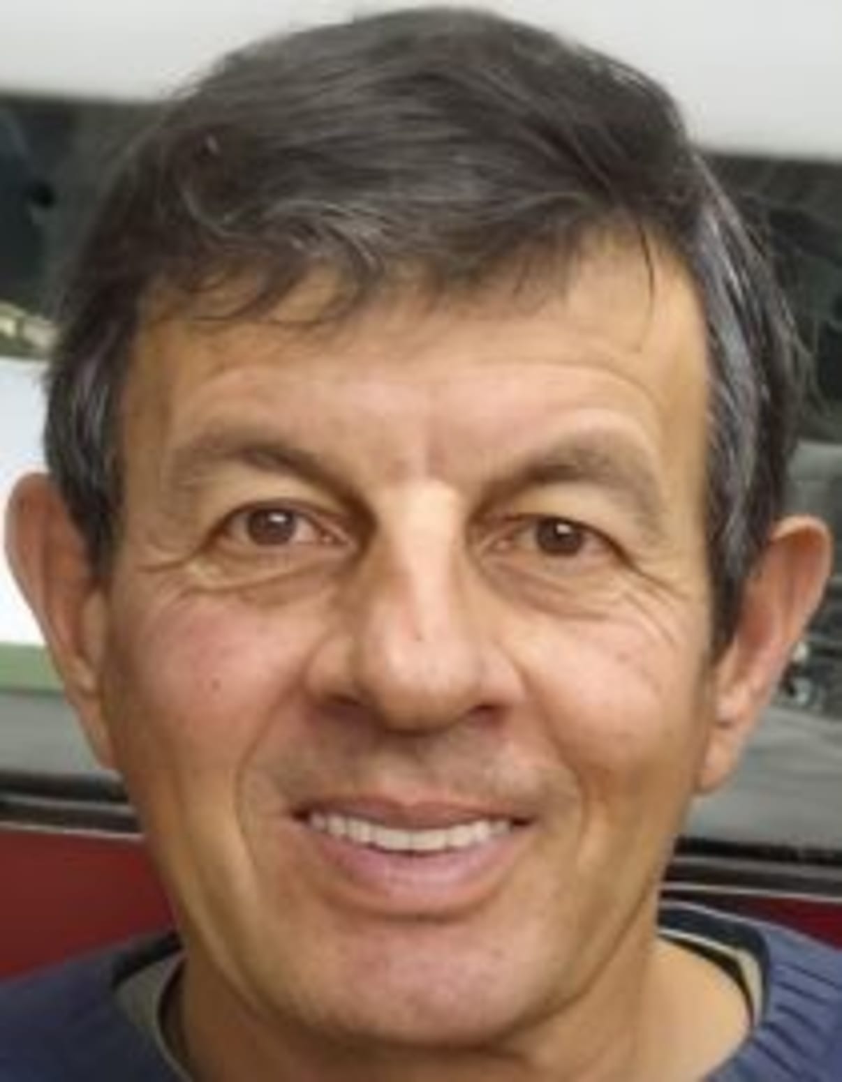 תמונת פורטרט של בעל המקצוע