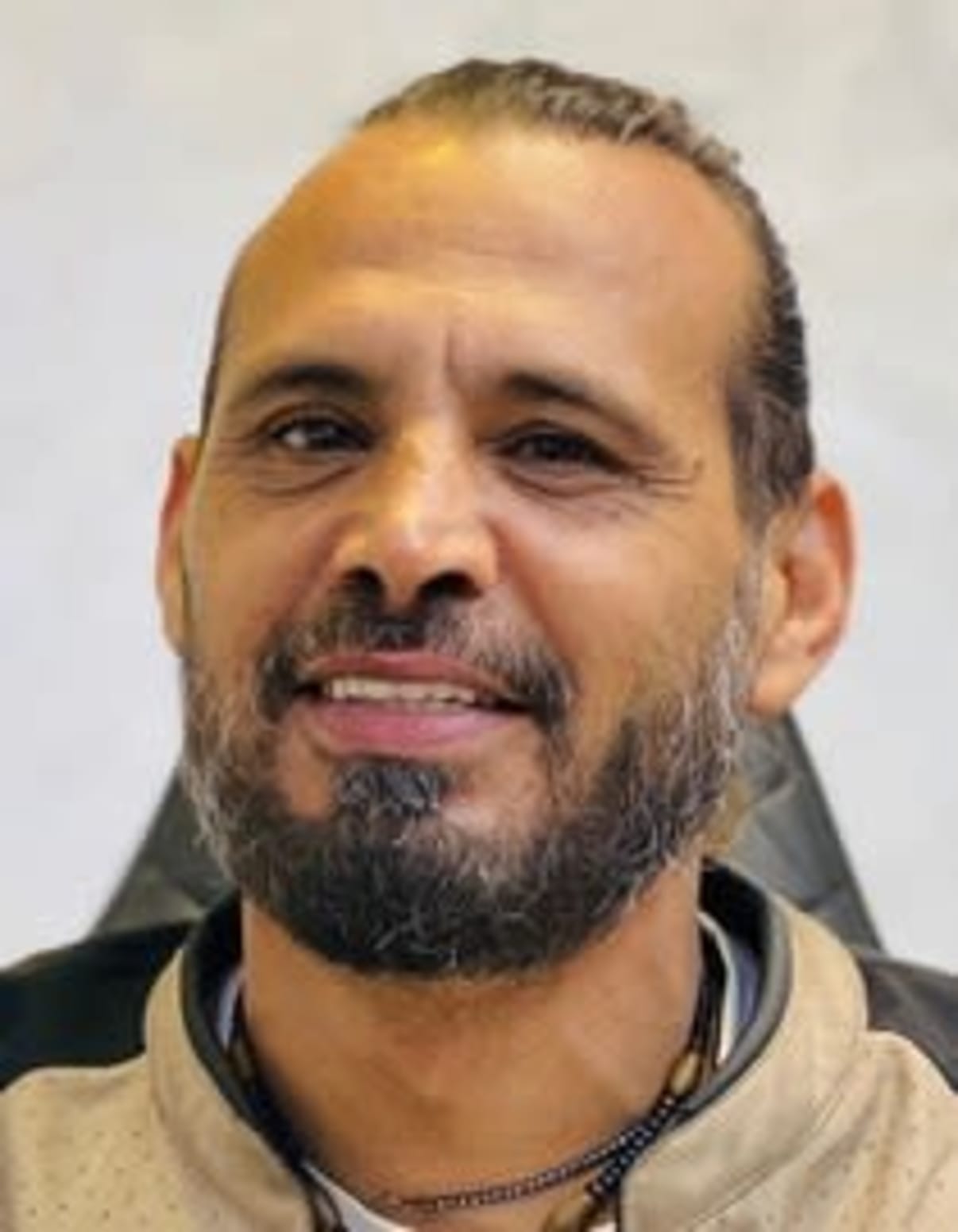 תמונת פורטרט של בעל המקצוע תמונת פורטרט של בעל המקצוע