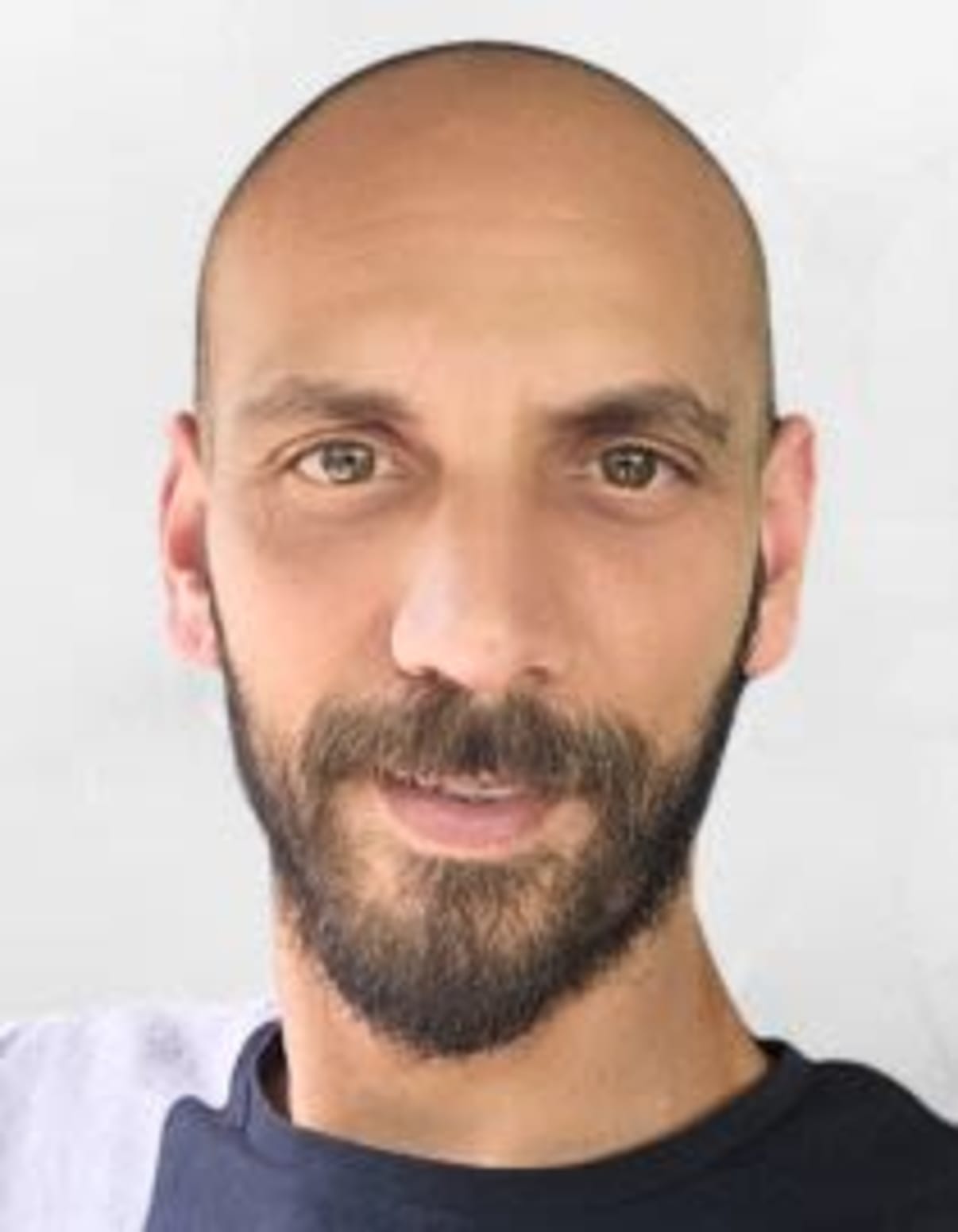 תמונת פורטרט של בעל המקצוע תמונת פורטרט של בעל המקצוע